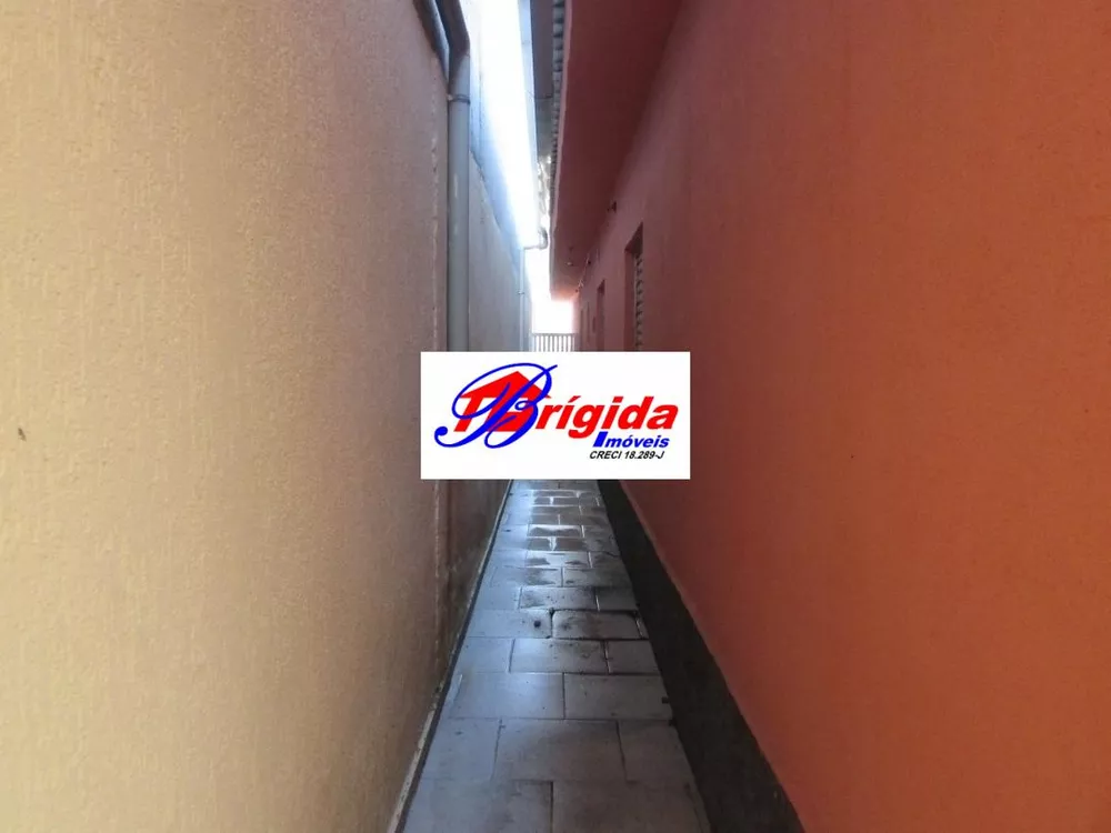 Casa à venda com 3 quartos, 100m² - Foto 17