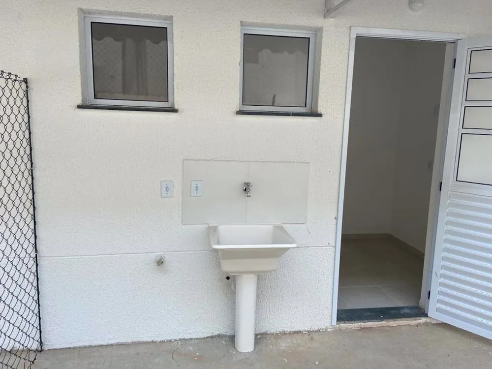 Casa, 2 quartos, 48 m² - Foto 2