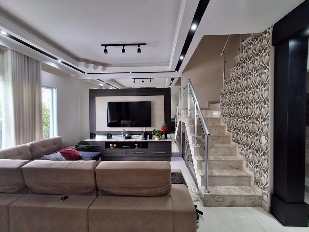 Casa, 3 quartos, 117 m² - Foto 1