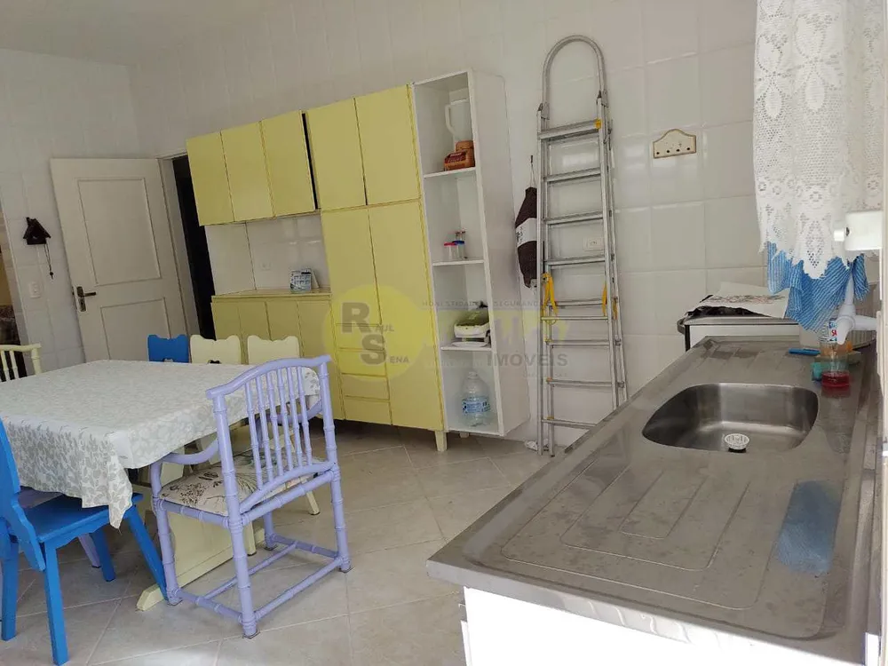 Casa, 3 quartos, 250 m² - Foto 4