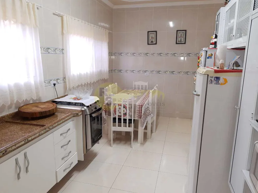Casa, 3 quartos, 300 m² - Foto 5