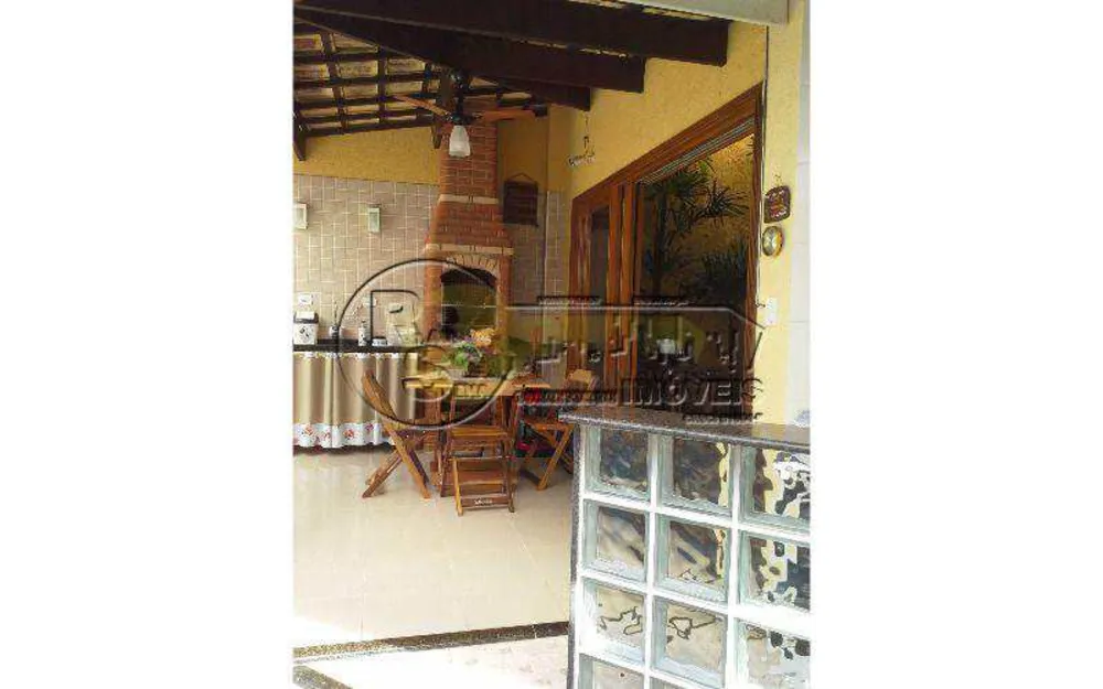 Casa, 3 quartos, 250 m² - Foto 11