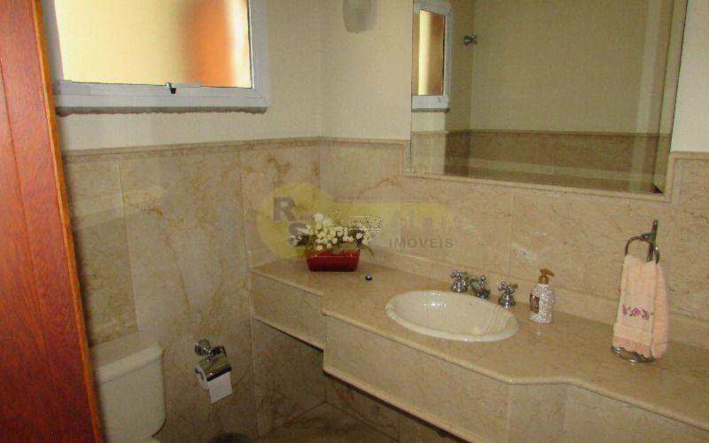 Casa, 3 quartos, 200 m² - Foto 1