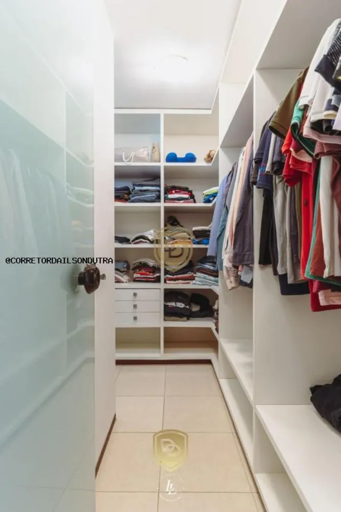 Casa, 4 quartos, 354 m² - Foto 1