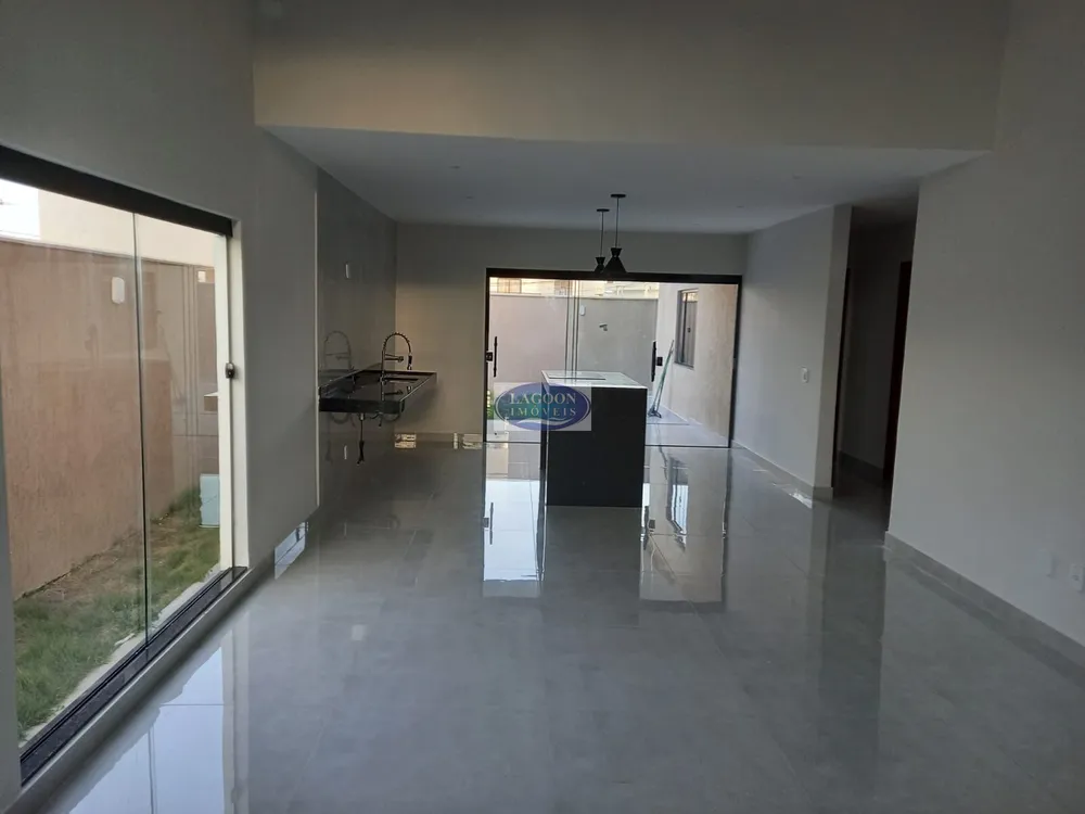 Casa, 3 quartos, 127 m² - Foto 2