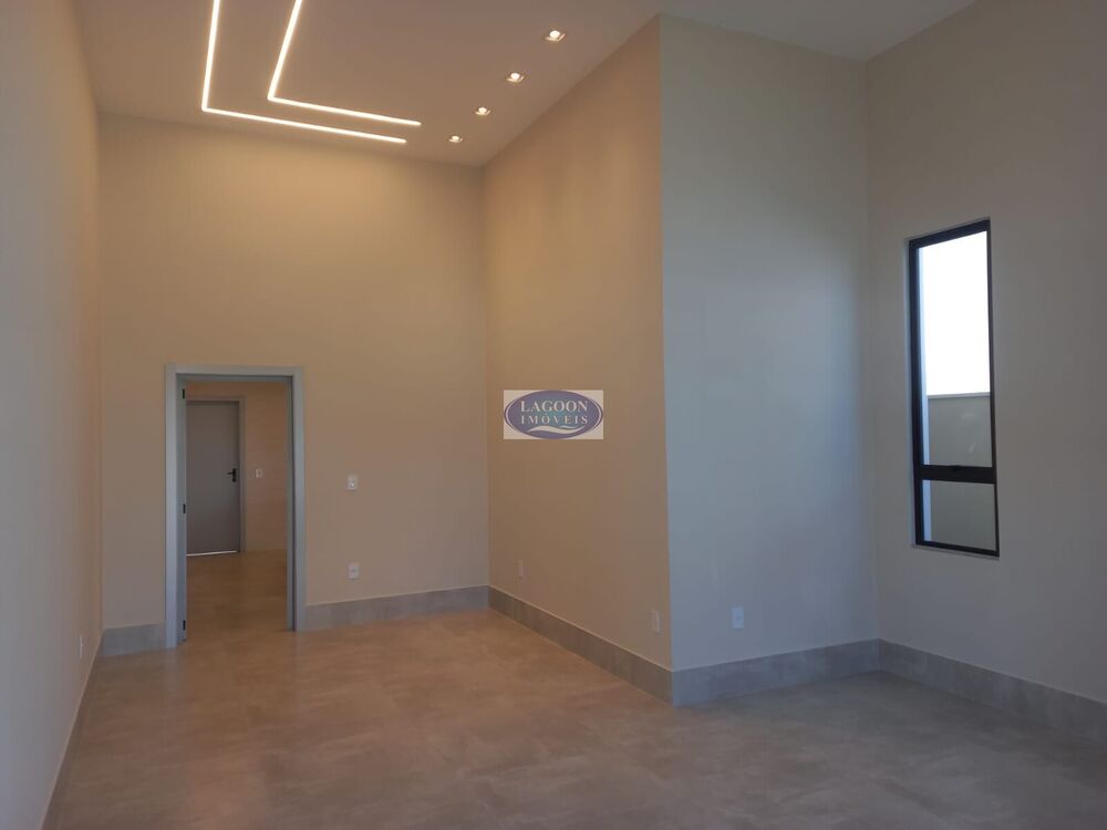 Casa à venda com 3 quartos, 198m² - Foto 4