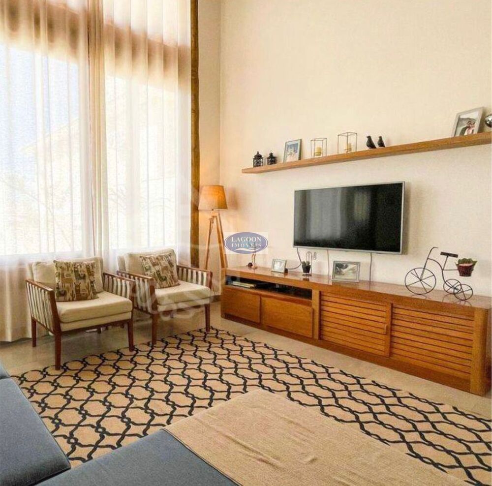 Casa, 3 quartos, 380 m² - Foto 2