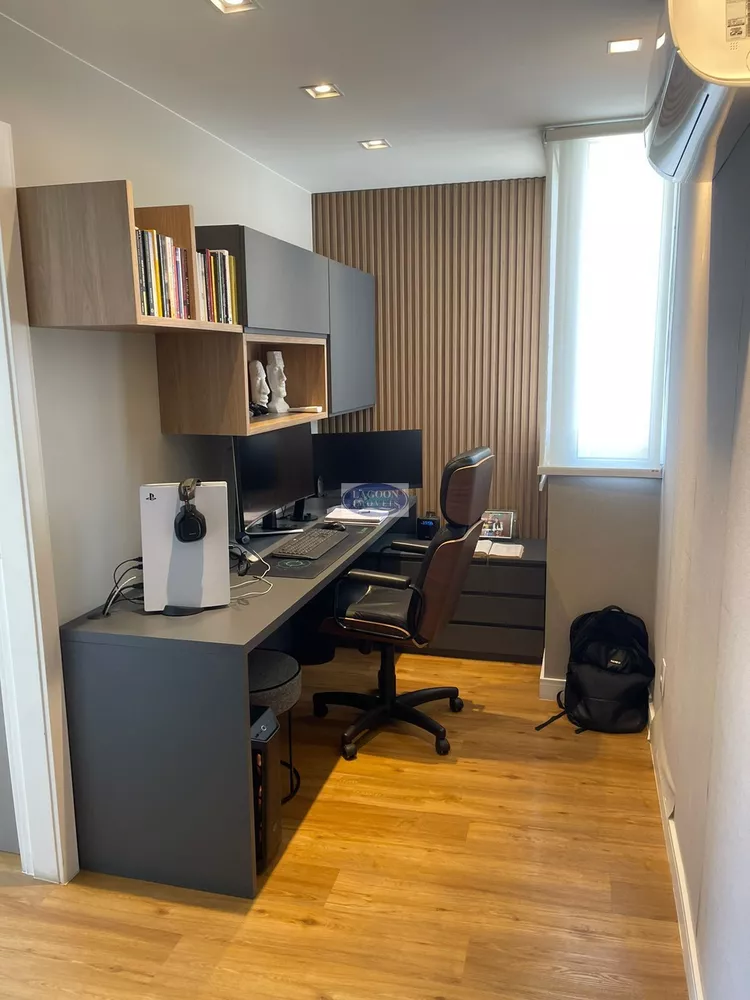 Casa, 4 quartos, 330 m² - Foto 22