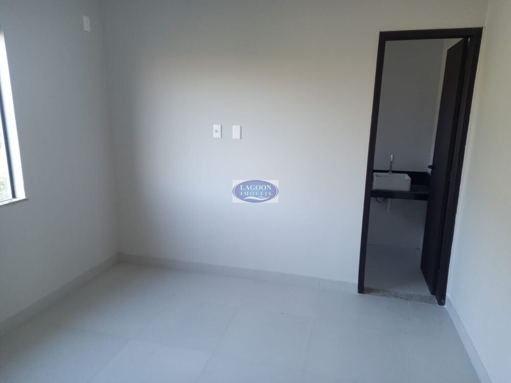 Apartamento à venda com 2 quartos, 68m² - Foto 5