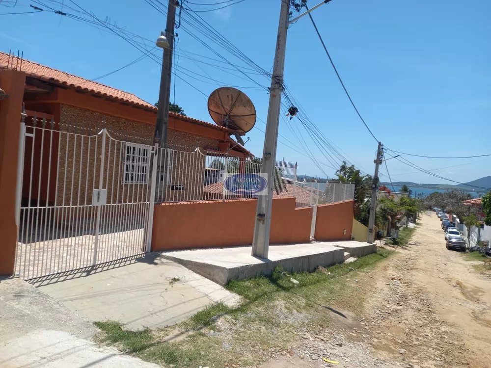 Casa, 4 quartos, 178 m² - Foto 1