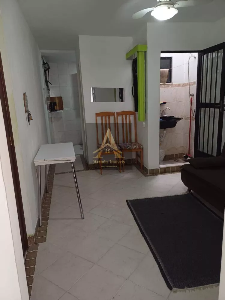 Apartamento à venda com 1 quarto, 70m² - Foto 4