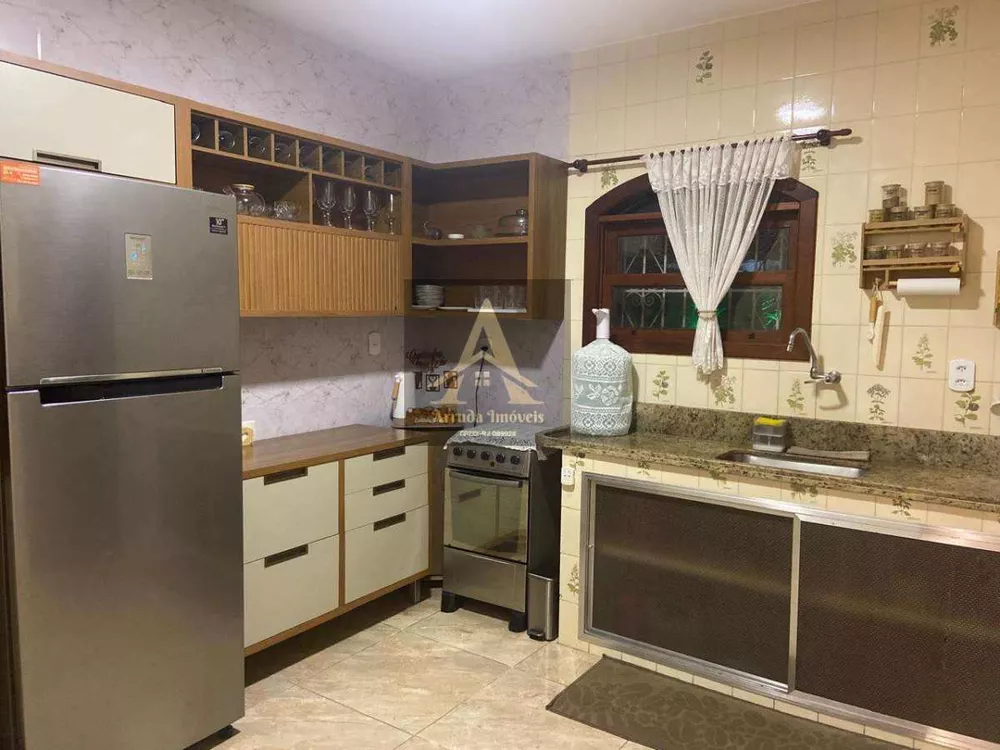 Casa, 3 quartos, 154 m² - Foto 2