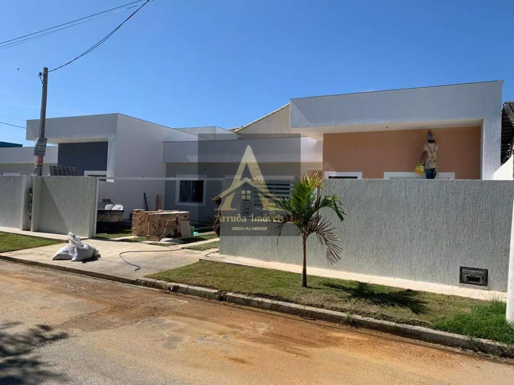 Casa à venda com 3 quartos, 105m² - Foto 4