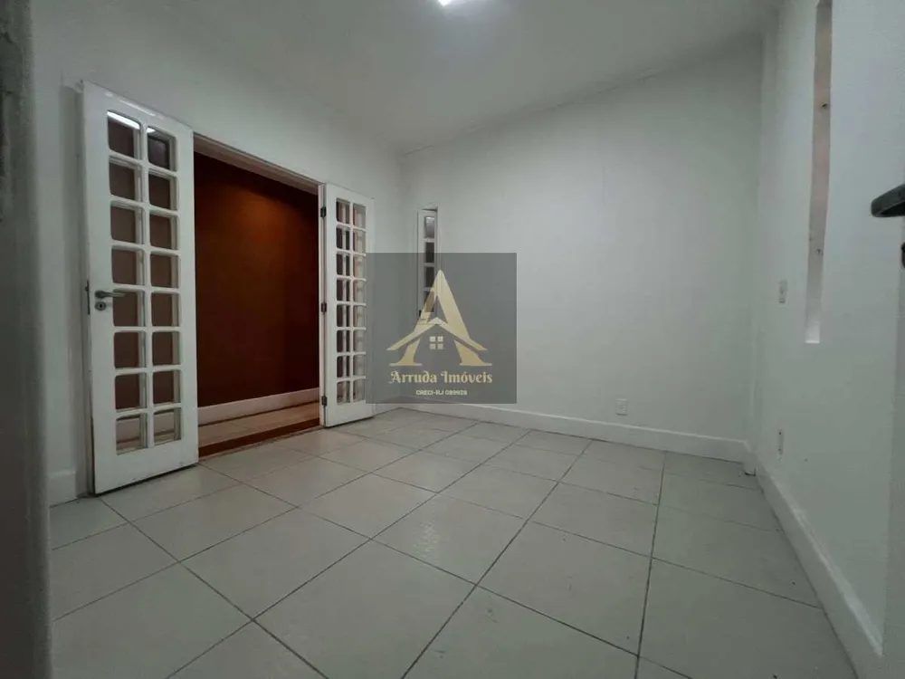 Casa, 4 quartos, 250 m² - Foto 11