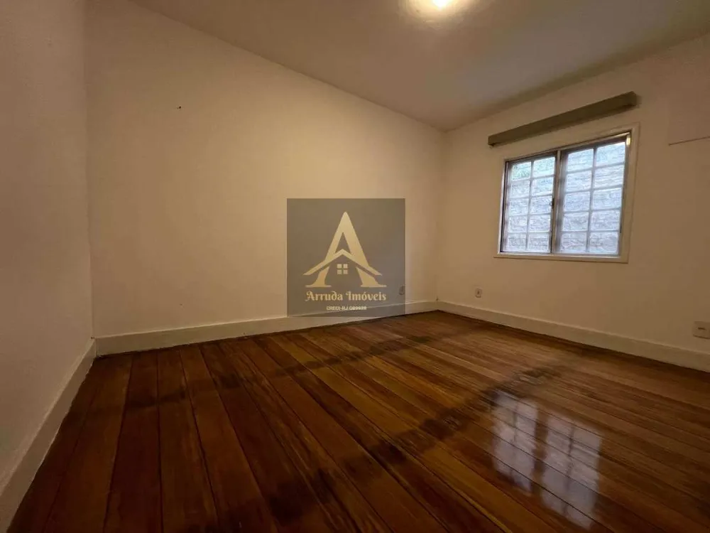 Casa, 4 quartos, 250 m² - Foto 9