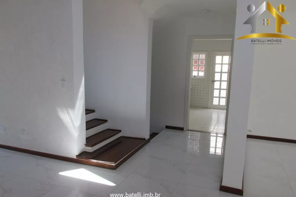 Casa de Condomínio à venda com 3 quartos, 330m² - Foto 8