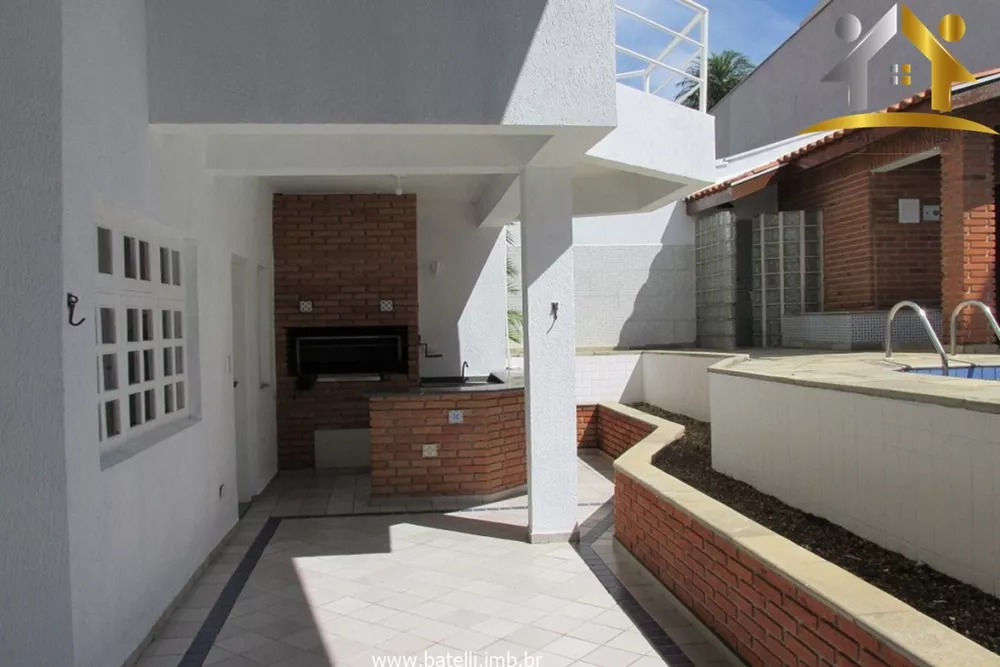 Casa de Condomínio à venda com 3 quartos, 330m² - Foto 2