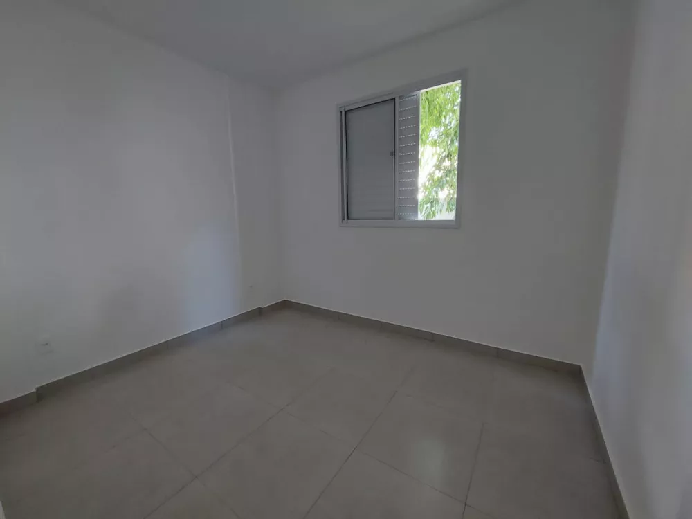 Apartamento à venda com 2 quartos, 48m² - Foto 3