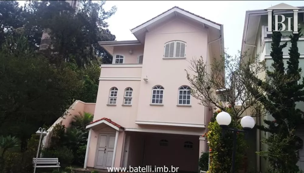 Casa de Condomínio à venda com 4 quartos, 284m² - Foto 1