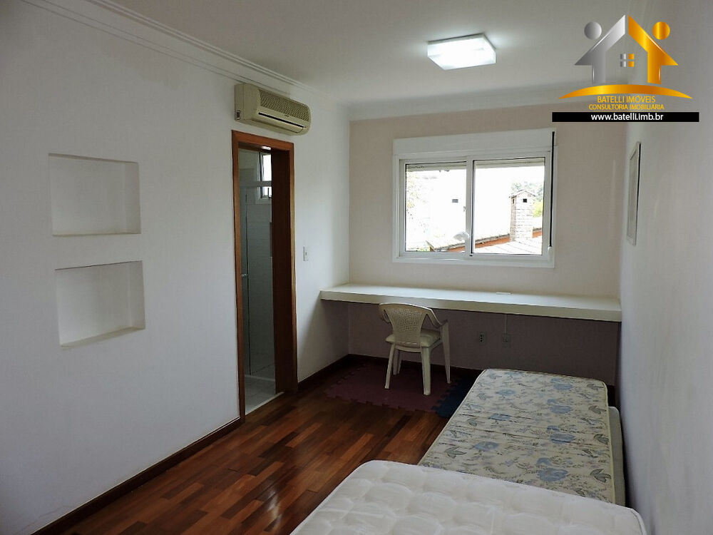 Casa de Condomínio à venda com 4 quartos, 400m² - Foto 3