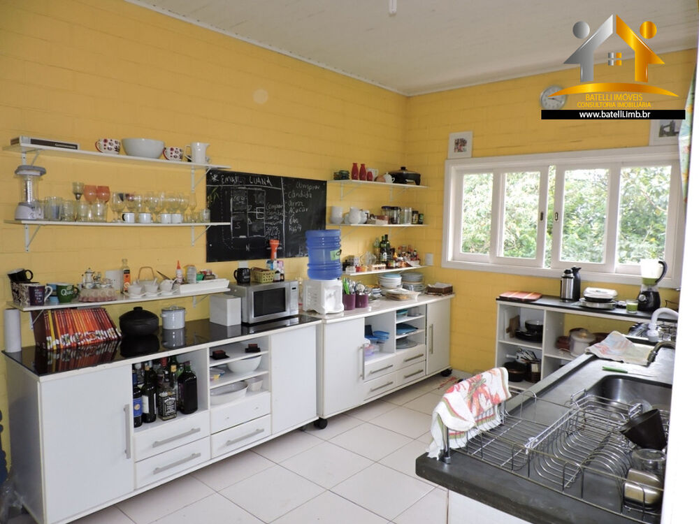 Casa, 4 quartos, 205 m² - Foto 2