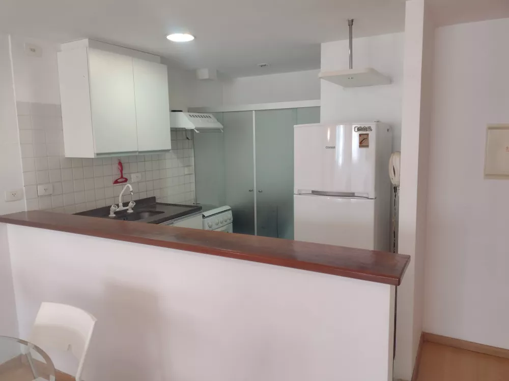 Apartamento para alugar com 2 quartos, 68m² - Foto 3