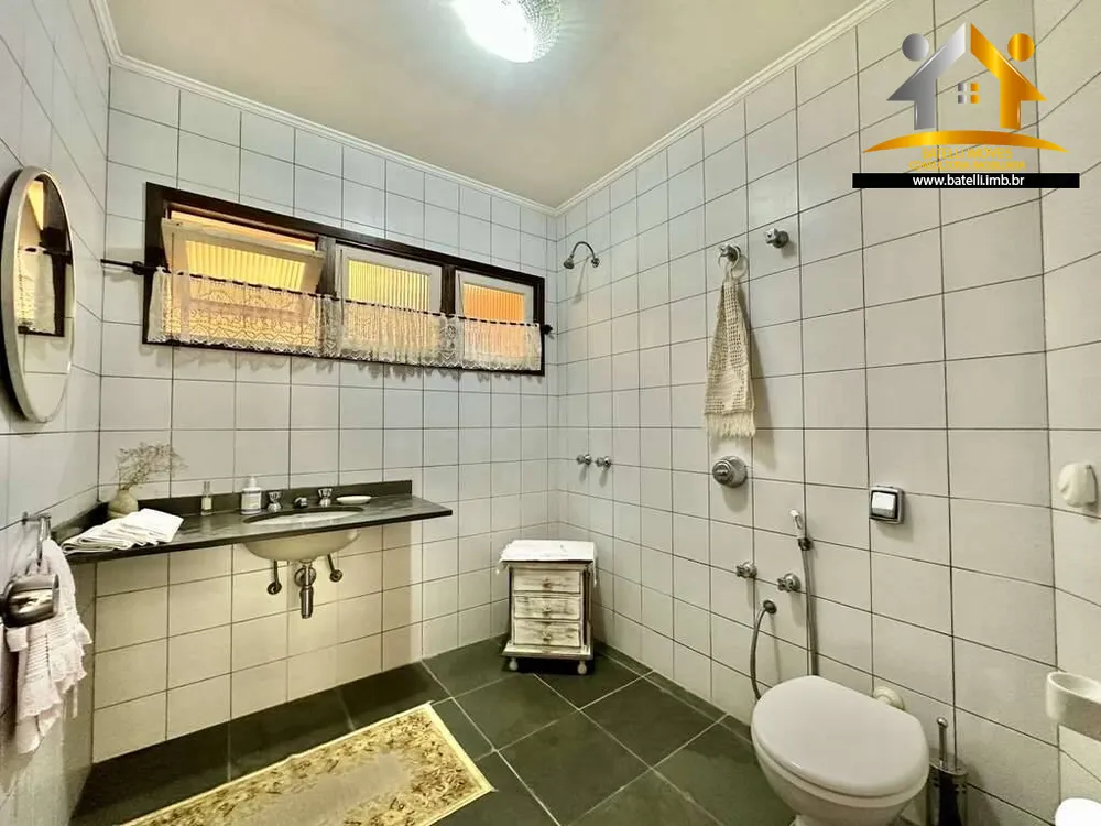 Casa, 4 quartos, 218 m² - Foto 2