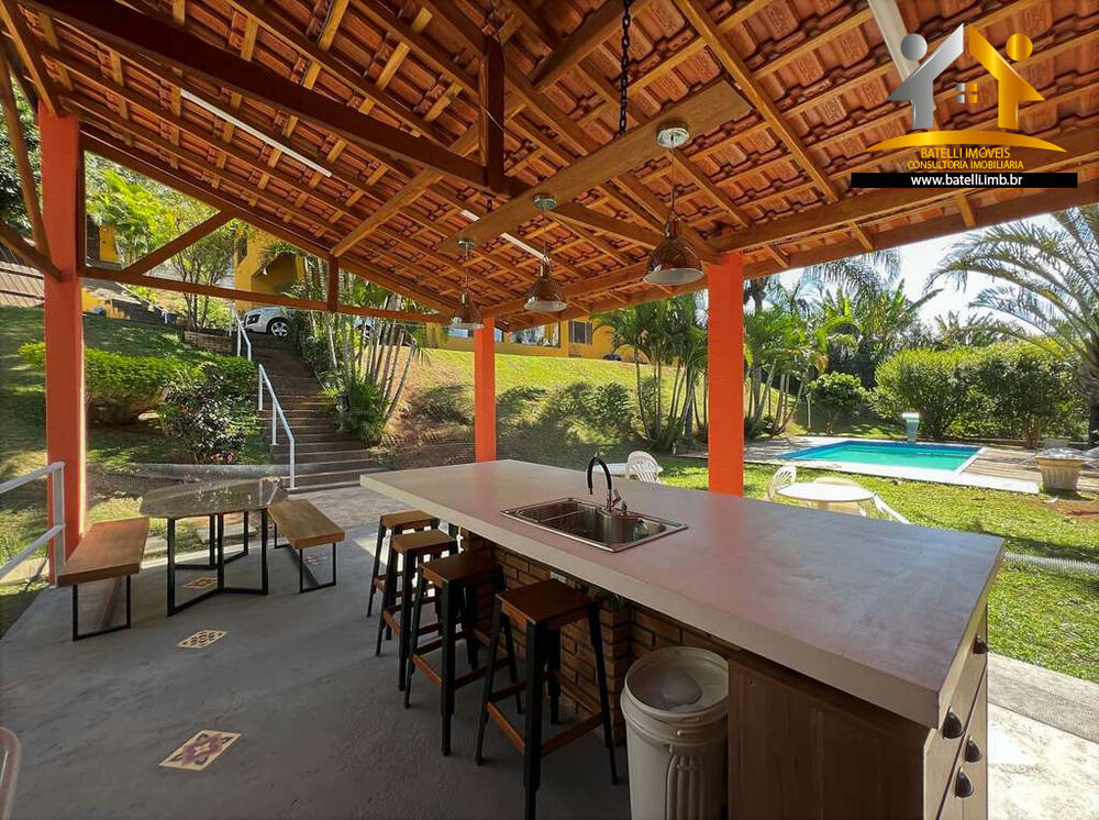 Casa de Condomínio à venda com 4 quartos, 350m² - Foto 2