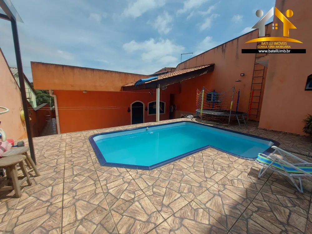 Casa, 2 quartos, 218 m² - Foto 4