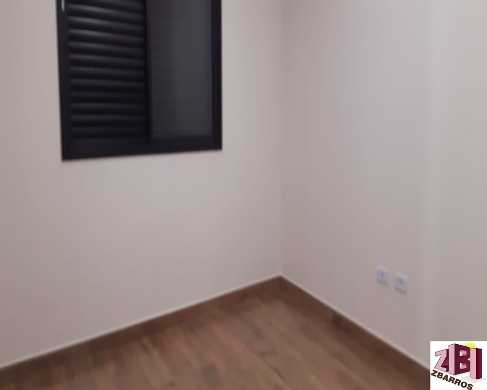 Casa à venda com 3 quartos, 250m² - Foto 3