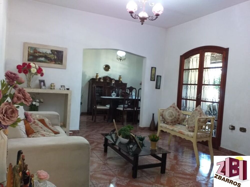 Casa, 2 quartos, 141 m² - Foto 1