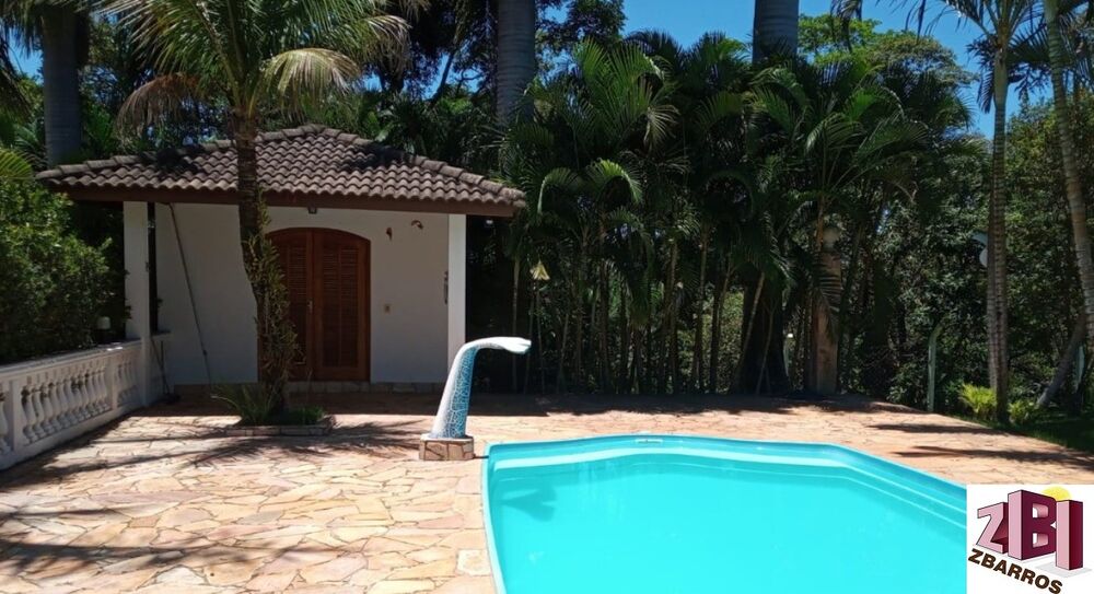 Chácara à venda com 4 quartos, 480m² - Foto 3