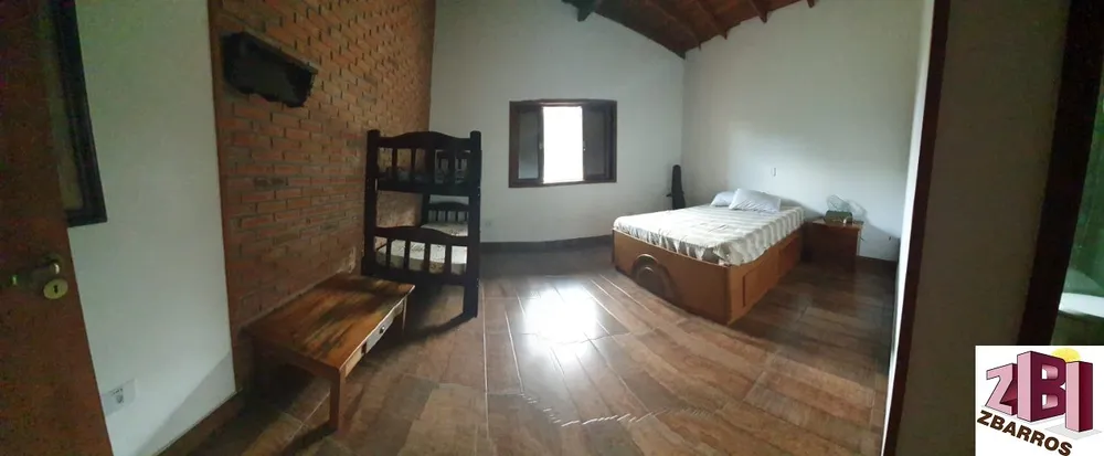Chácara, 3 quartos, 2228 m² - Foto 12