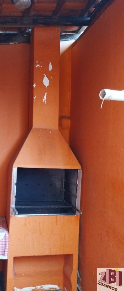 Sobrado à venda com 3 quartos, 125m² - Foto 2