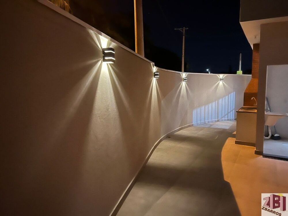 Casa à venda com 2 quartos, 200m² - Foto 3