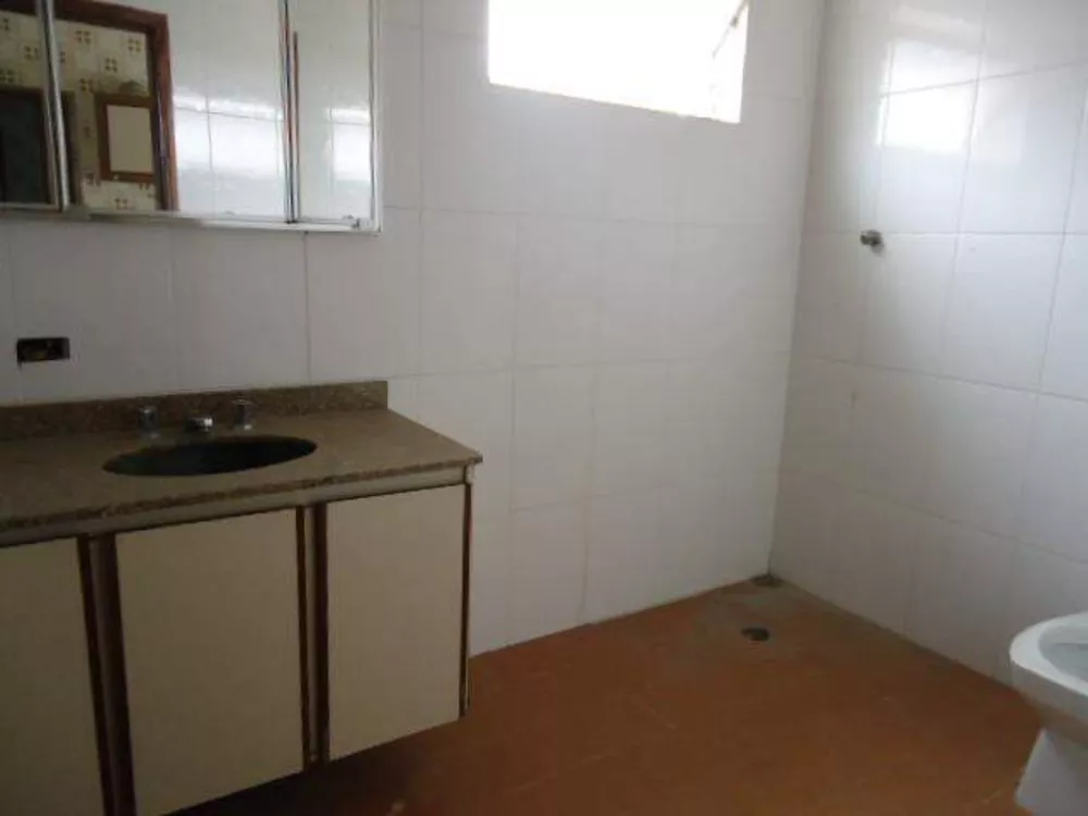 Sobrado à venda com 3 quartos, 206m² - Foto 5