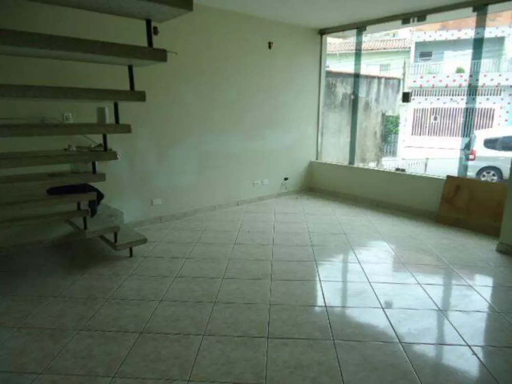 Sobrado à venda com 3 quartos, 206m² - Foto 1