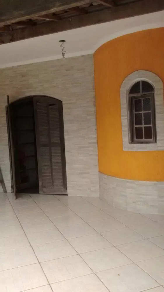 Sobrado à venda com 3 quartos, 252m² - Foto 2