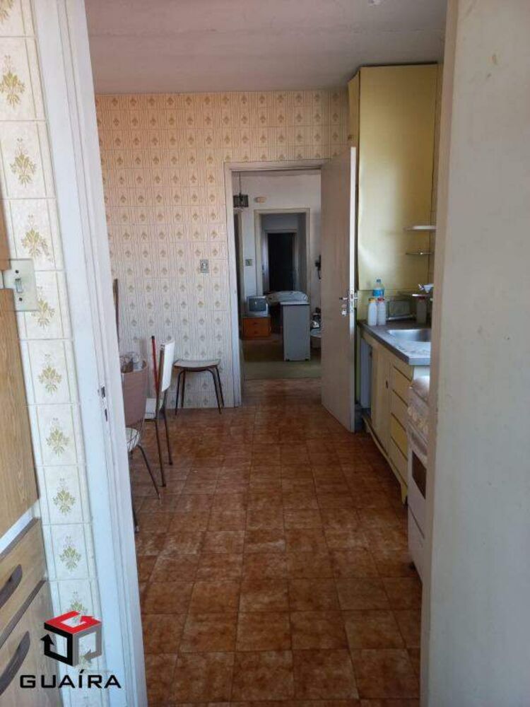 Sobrado à venda com 4 quartos, 120m² - Foto 2