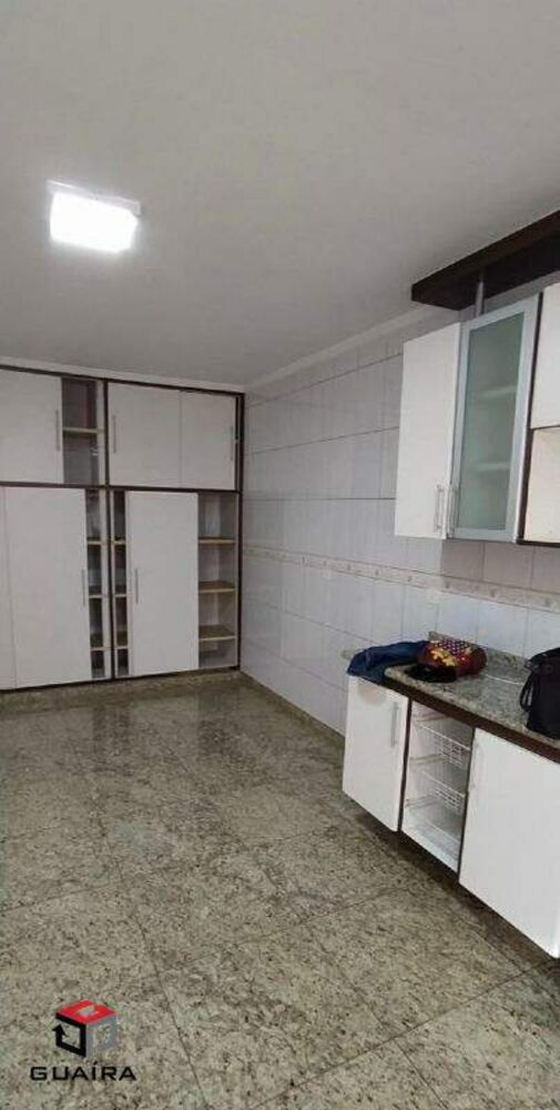 Casa à venda com 5 quartos, 213m² - Foto 2