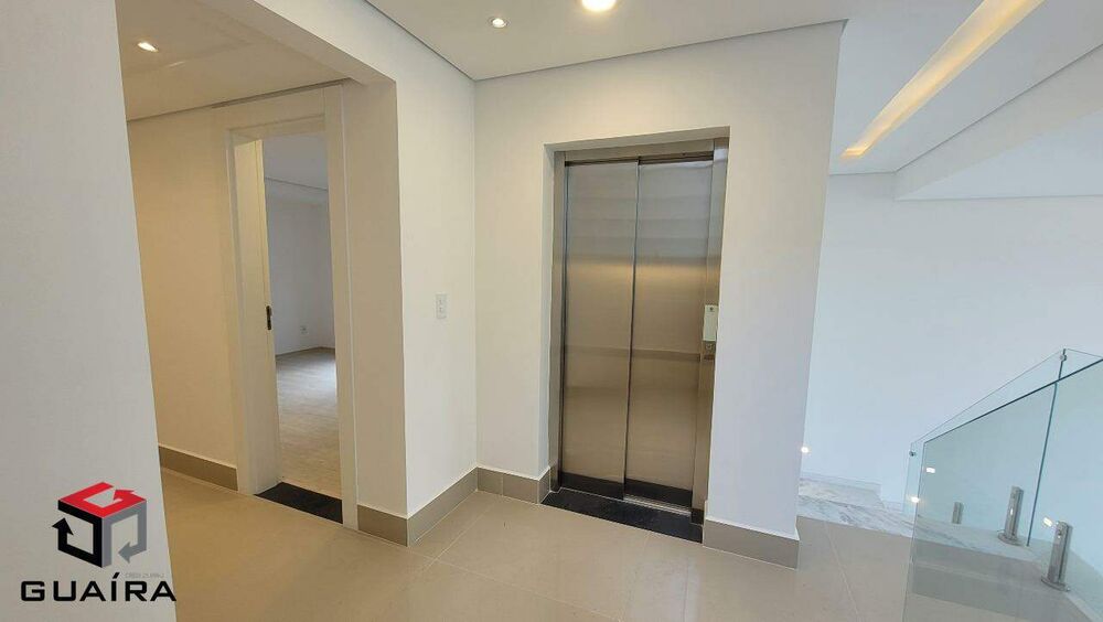 Sobrado para alugar com 5 quartos, 571m² - Foto 1
