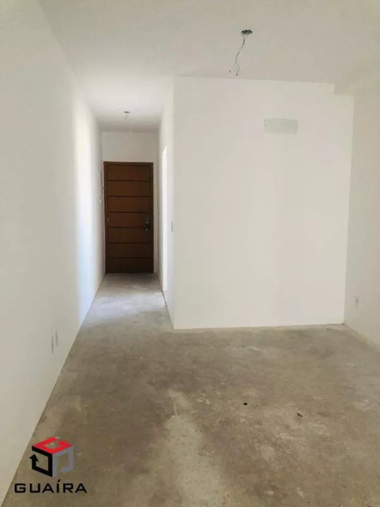 Apartamento à venda com 2 quartos, 64m² - Foto 4