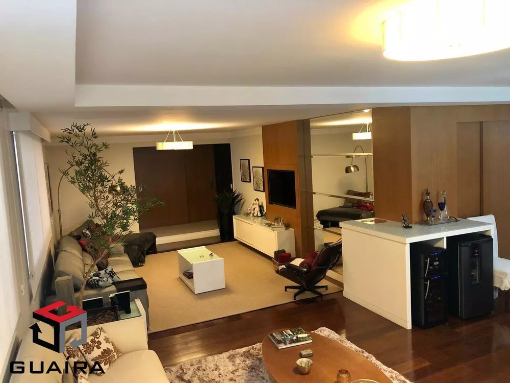 Apartamento à venda com 3 quartos, 212m² - Foto 2