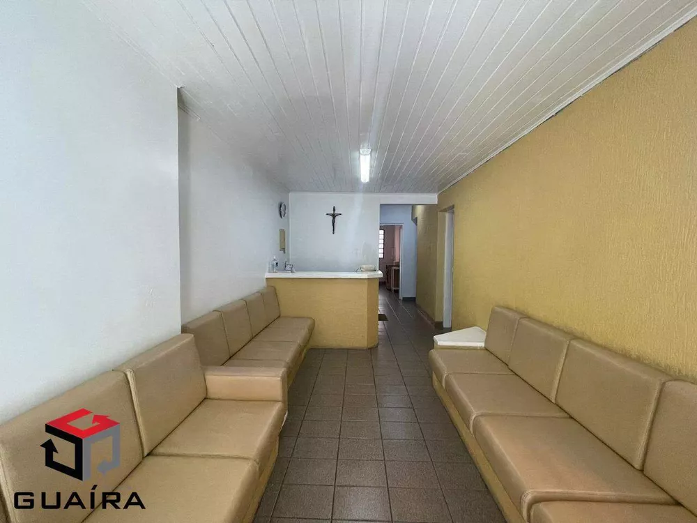 Casa para alugar com 3 quartos, 135m² - Foto 2