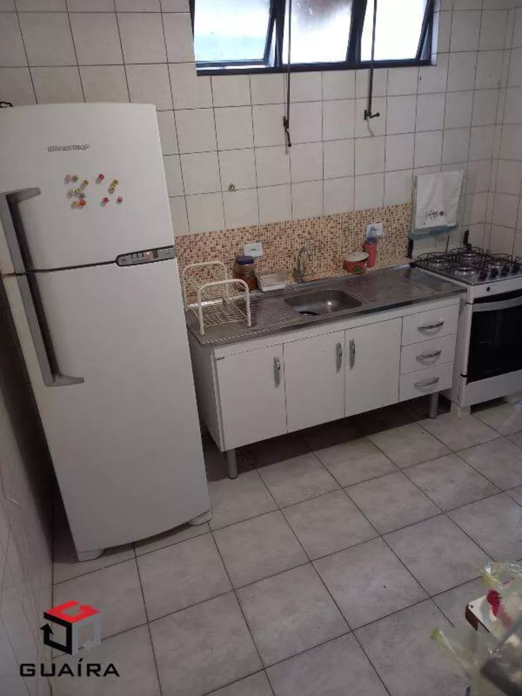 Apartamento à venda com 2 quartos, 70m² - Foto 4