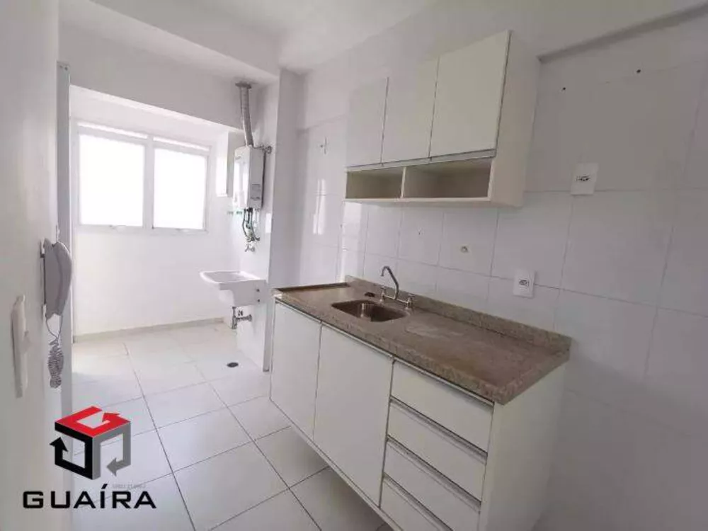 Apartamento à venda com 2 quartos, 65m² - Foto 2