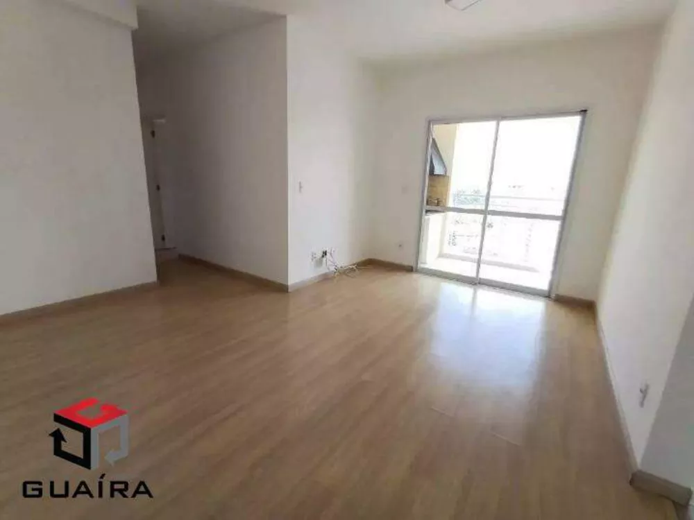 Apartamento à venda com 2 quartos, 65m² - Foto 1