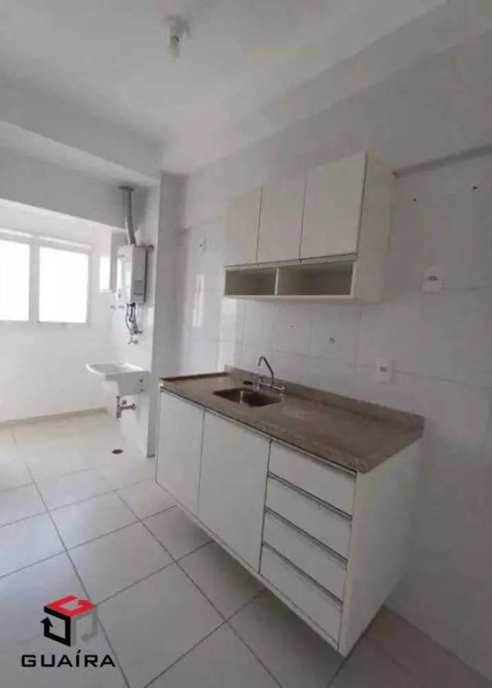 Apartamento à venda com 2 quartos, 65m² - Foto 3