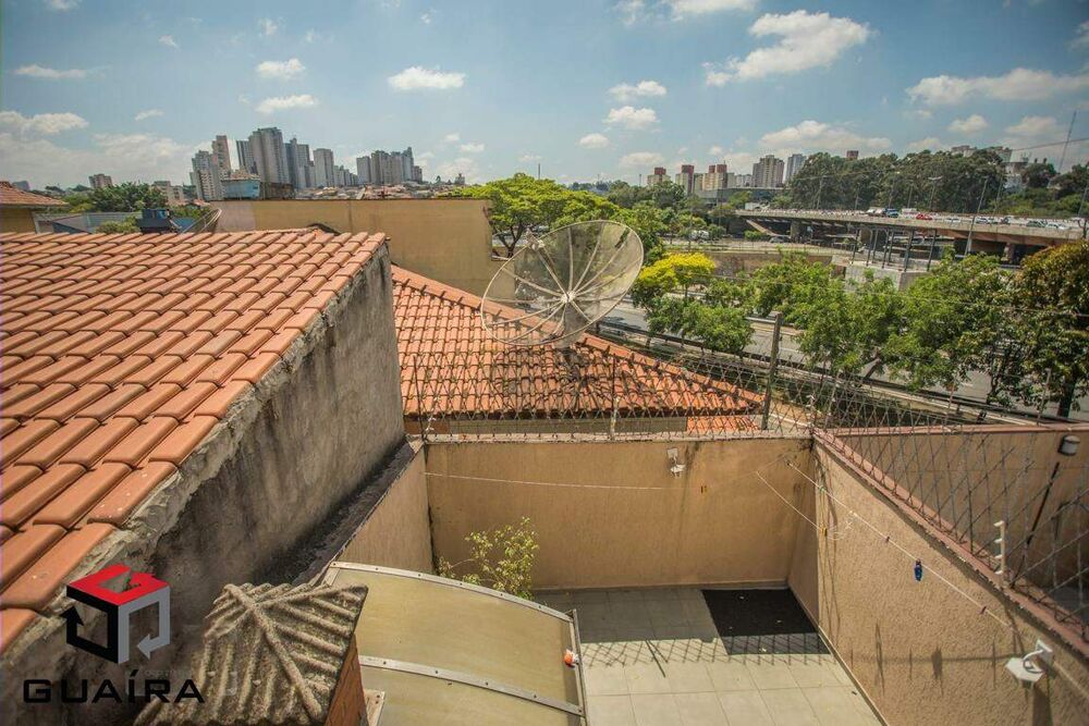 Sobrado à venda com 4 quartos, 181m² - Foto 6