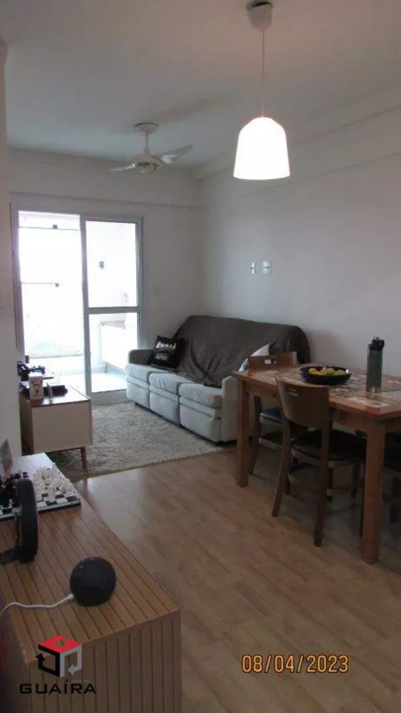 Apartamento à venda com 2 quartos, 60m² - Foto 1